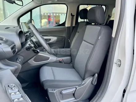 Toyota ProAce Verso 2023 года за 15 900 000 тг. в Алматы – фото 92