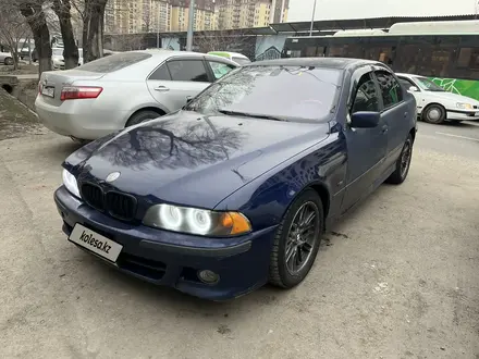 BMW 528 1997 года за 2 800 000 тг. в Алматы – фото 4