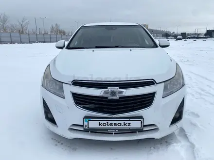 Chevrolet Cruze 2013 года за 2 281 400 тг. в Астана