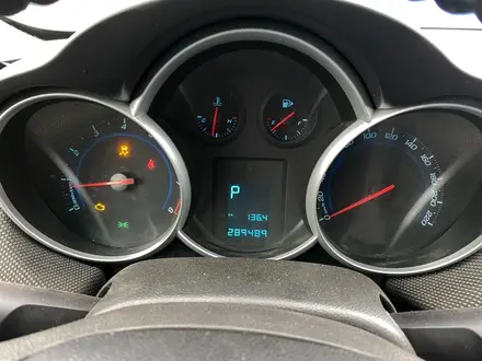Chevrolet Cruze 2013 года за 2 281 400 тг. в Астана – фото 10