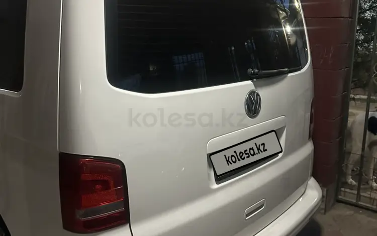 Volkswagen Caravelle 2012 годаүшін8 200 000 тг. в Алматы