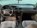 Toyota Camry 1998 годаfor3 400 000 тг. в Алматы – фото 5