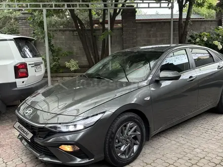 Hyundai Elantra 2024 года за 8 800 000 тг. в Актобе – фото 6