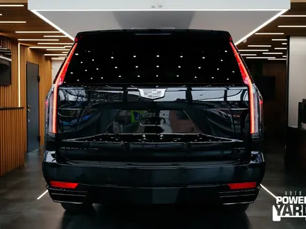 Cadillac Escalade 2023 года за 63 900 000 тг. в Алматы – фото 7