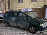 Volkswagen Sharan 1996 годаүшін1 000 000 тг. в Астана – фото 3