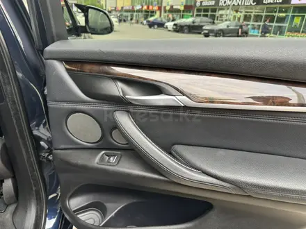 BMW X5 2014 года за 17 770 000 тг. в Алматы – фото 12