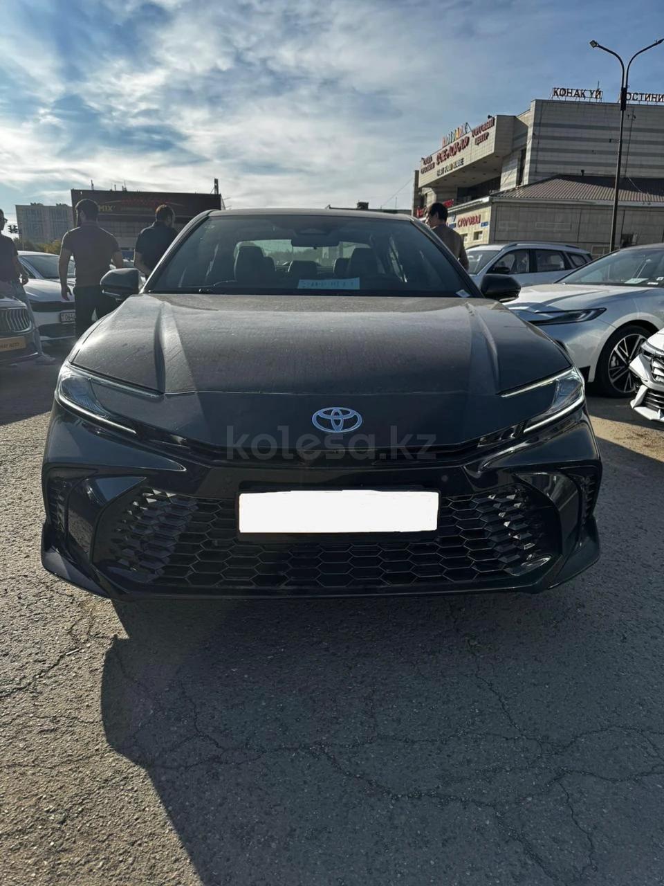 Toyota Camry 2024 г.