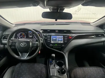Toyota Camry 2020 года за 7 204 500 тг. в Астана – фото 8