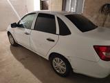 ВАЗ (Lada) Granta 2190 2013 годаfor1 700 000 тг. в Актобе – фото 4