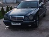 Mercedes-Benz E 300 1997 годаүшін1 800 000 тг. в Кордай – фото 3