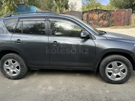 Toyota RAV4 2010 года за 7 100 000 тг. в Семей – фото 7