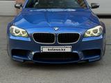BMW M5 2012 года за 24 000 000 тг. в Астана – фото 2