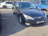 Toyota Camry 2004 годаfor6 100 000 тг. в Алматы – фото 3