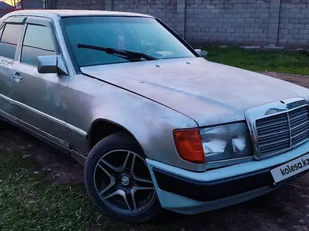 Mercedes-Benz E 230 1991 года за 550 000 тг. в Алматы