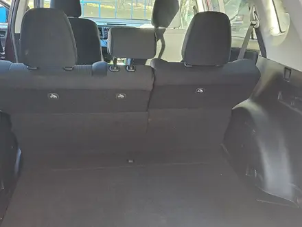 Toyota RAV4 2018 года за 8 200 000 тг. в Уральск – фото 7