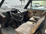 Volkswagen Caravelle 1988 годаүшін2 000 000 тг. в Караганда – фото 4