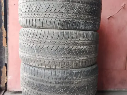 Pirelli scorpion winter за 150 000 тг. в Караганда – фото 6