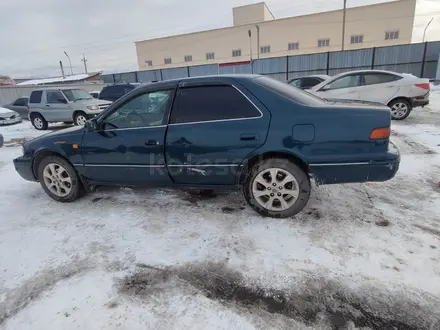 Toyota Camry 1997 года за 2 032 500 тг. в Алматы – фото 3