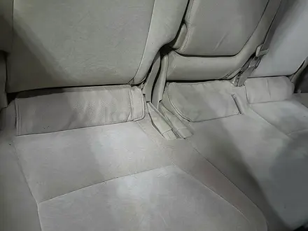 Toyota Land Cruiser Prado 2006 года за 9 790 000 тг. в Алматы – фото 17