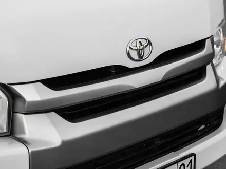 Toyota Hiace 2014 года за 14 700 000 тг. в Астана – фото 10