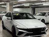 Hyundai Elantra 2024 года за 8 800 000 тг. в Алматы – фото 2