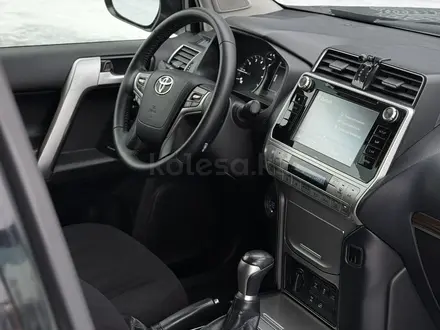 Toyota Land Cruiser Prado 2018 года за 27 000 000 тг. в Уральск – фото 11