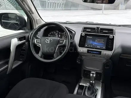 Toyota Land Cruiser Prado 2018 года за 27 000 000 тг. в Уральск – фото 13