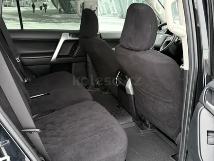 Toyota Land Cruiser Prado 2018 года за 27 000 000 тг. в Уральск – фото 17