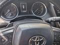 Toyota Camry 2018 года за 10 800 000 тг. в Костанай – фото 12