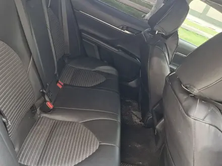 Toyota Camry 2018 года за 10 800 000 тг. в Костанай – фото 8