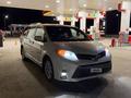 Toyota Sienna 2017 года за 11 500 000 тг. в Актобе