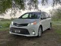 Toyota Sienna 2017 года за 11 500 000 тг. в Актобе – фото 8