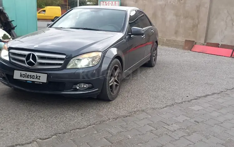 Mercedes-Benz C 180 2008 года за 4 500 000 тг. в Шымкент