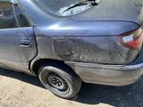 Toyota Carina 1995 годаүшін900 000 тг. в Усть-Каменогорск – фото 5