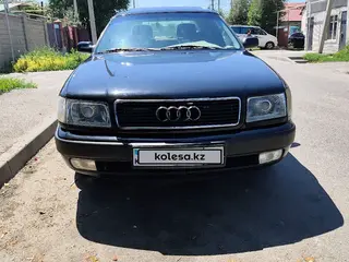 Audi 100
