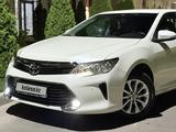 Toyota Camry 2017 годаүшін10 300 000 тг. в Алматы – фото 4