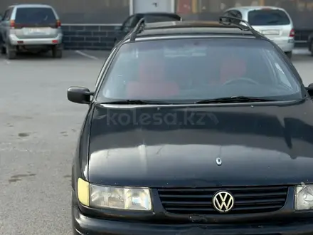 Volkswagen Passat 1994 года за 1 300 000 тг. в Караганда – фото 4