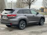 Toyota Highlander 2017 года за 17 000 000 тг. в Алматы – фото 3