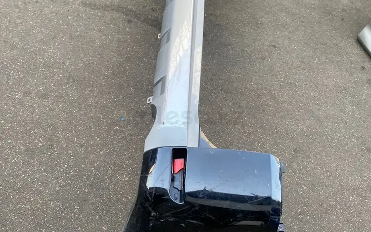 Задний бампер Mitsubishi delica d5 за 80 000 тг. в Алматы