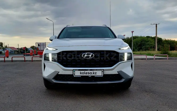 Hyundai Santa Fe 2021 года за 16 000 000 тг. в Уральск