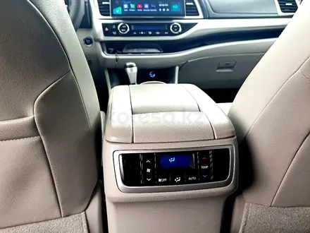 Toyota Highlander 2016 года за 12 500 000 тг. в Уральск – фото 9