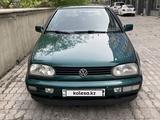 Volkswagen Golf 1996 года за 2 300 000 тг. в Алматы – фото 2