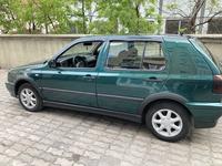 Volkswagen Golf 1996 года за 2 300 000 тг. в Алматы