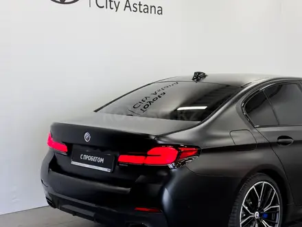 BMW 520 2023 года за 29 950 000 тг. в Астана – фото 21