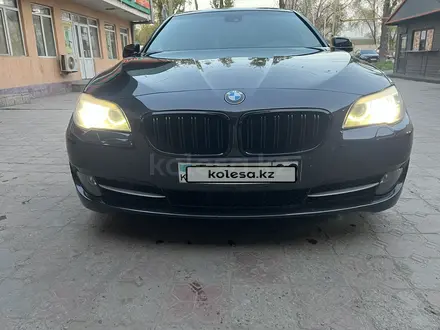 BMW 520 2010 года за 8 880 000 тг. в Алматы – фото 7