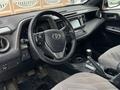 Toyota RAV4 2016 годаүшін11 500 000 тг. в Актобе – фото 8