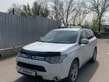 Mitsubishi Outlander 2013 года за 7 800 000 тг. в Алматы – фото 3