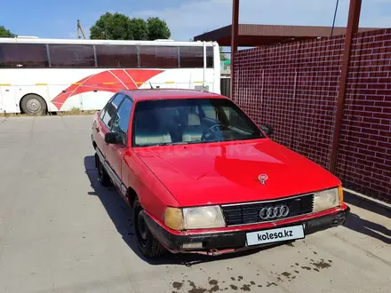 Audi 100 1986 года за 600 000 тг. в Шу – фото 4