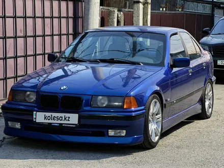 BMW 320 1996 года за 3 650 000 тг. в Алматы – фото 2