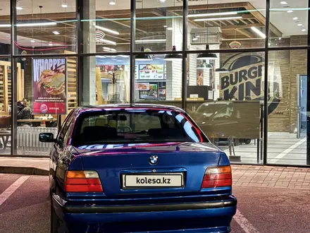 BMW 320 1996 года за 3 650 000 тг. в Алматы – фото 5